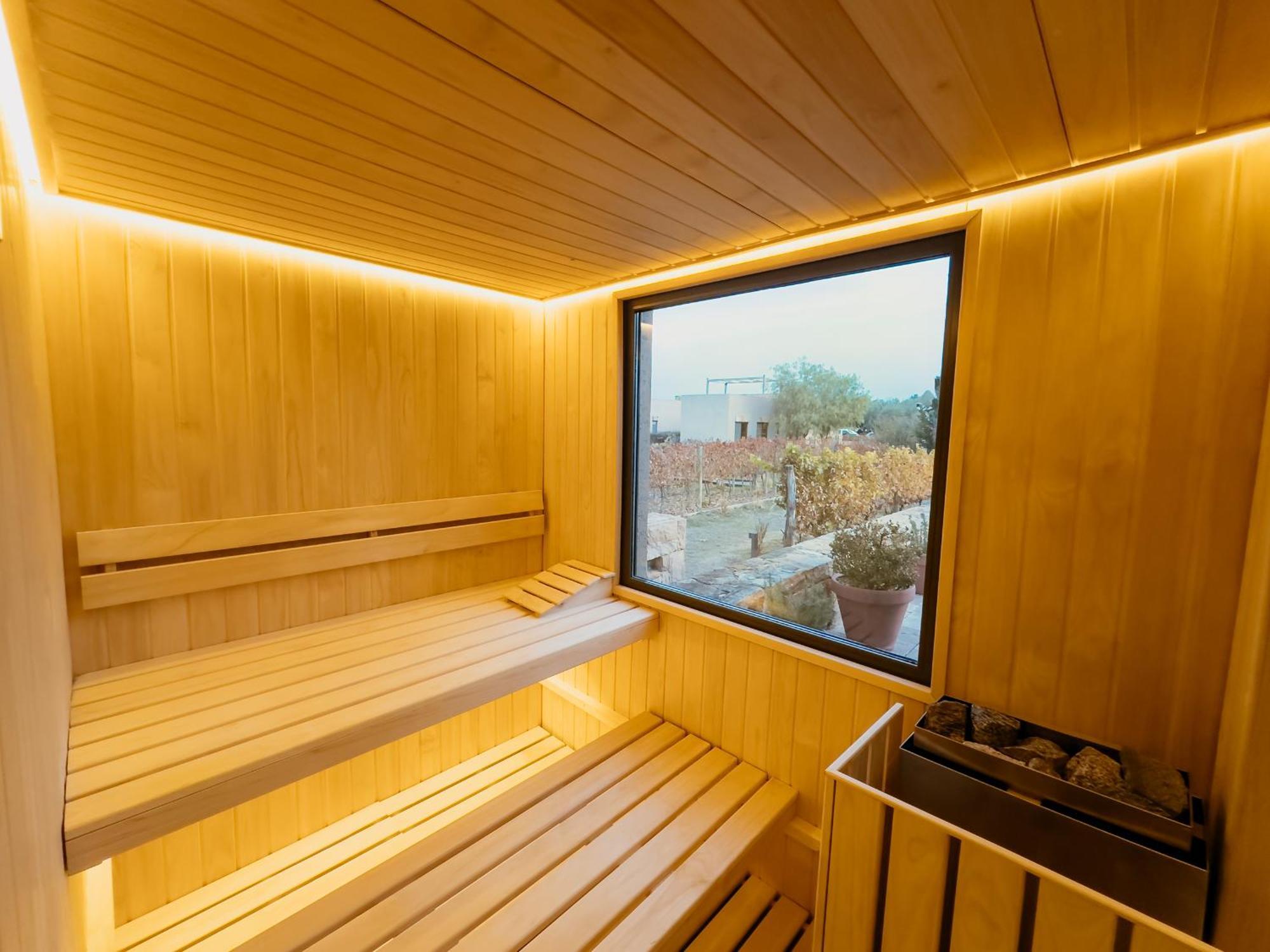 Hotel Rosell Boher Winery & 5*