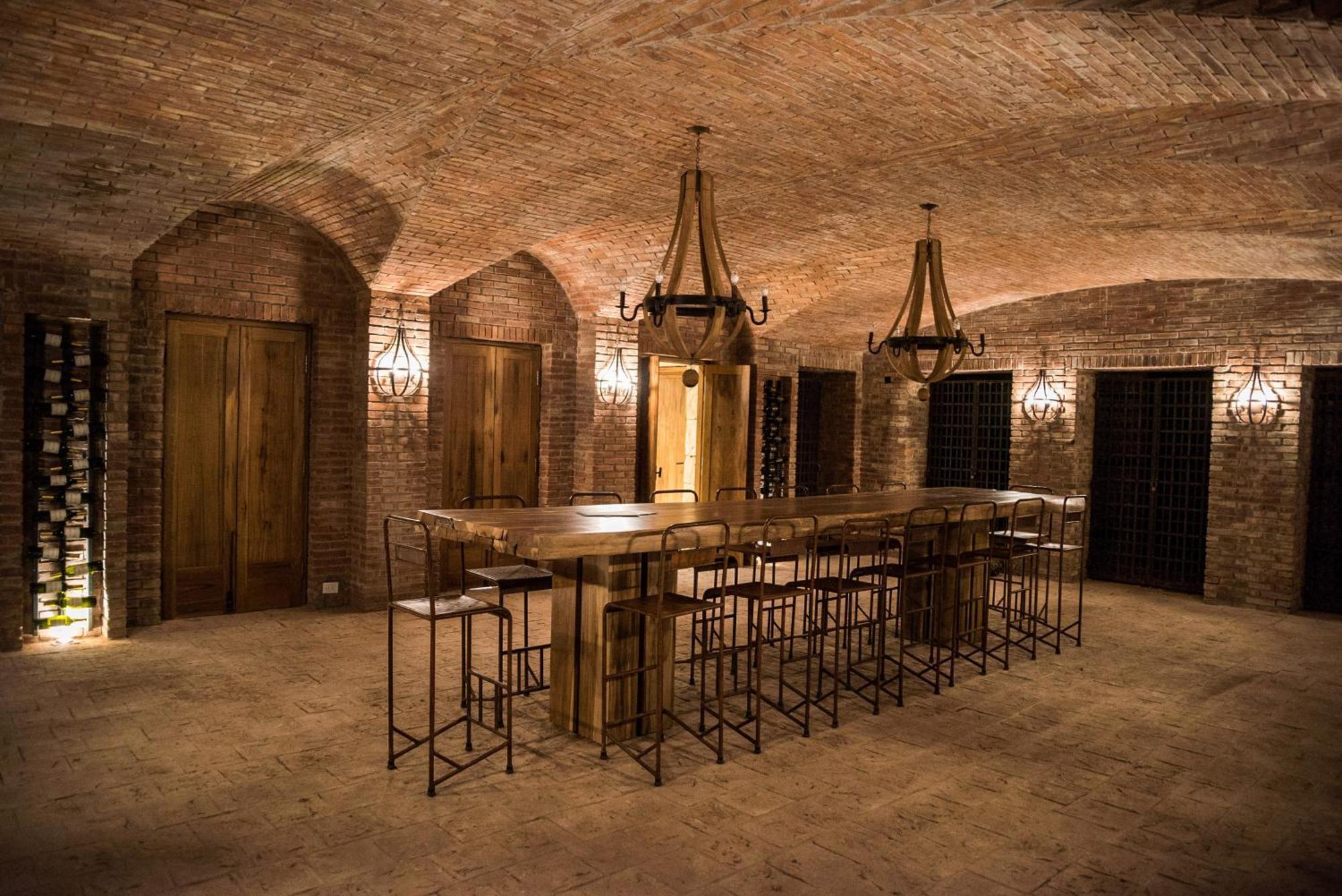 Rosell Boher Winery & 5*